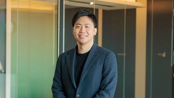 新社長・星野万里の写真